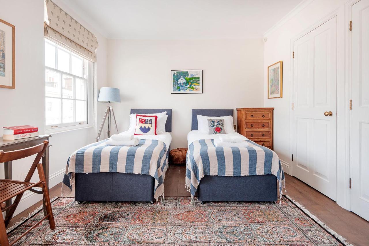 לונדון Charming Pimlico Home Close To The River Thames By Underthedoormat מראה חיצוני תמונה