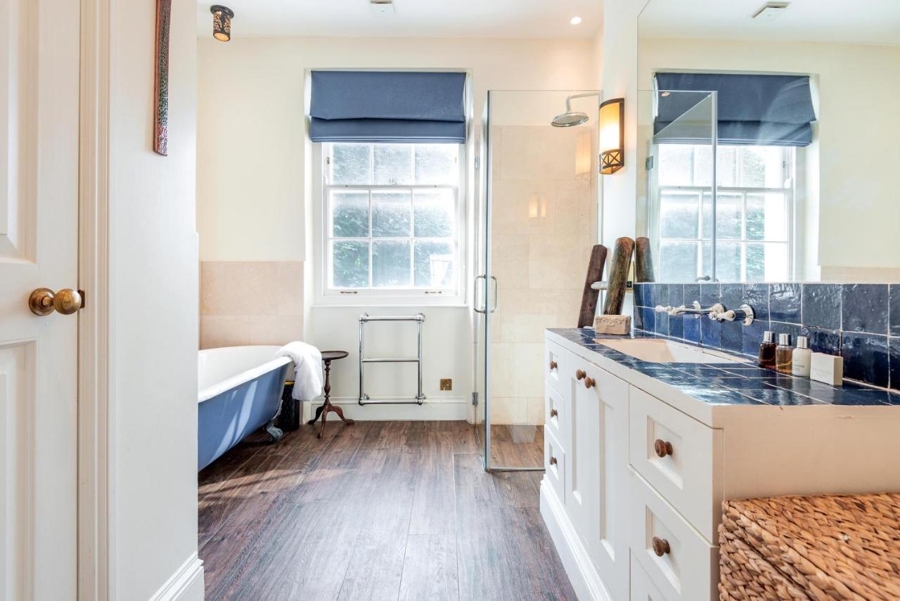 לונדון Charming Pimlico Home Close To The River Thames By Underthedoormat מראה חיצוני תמונה