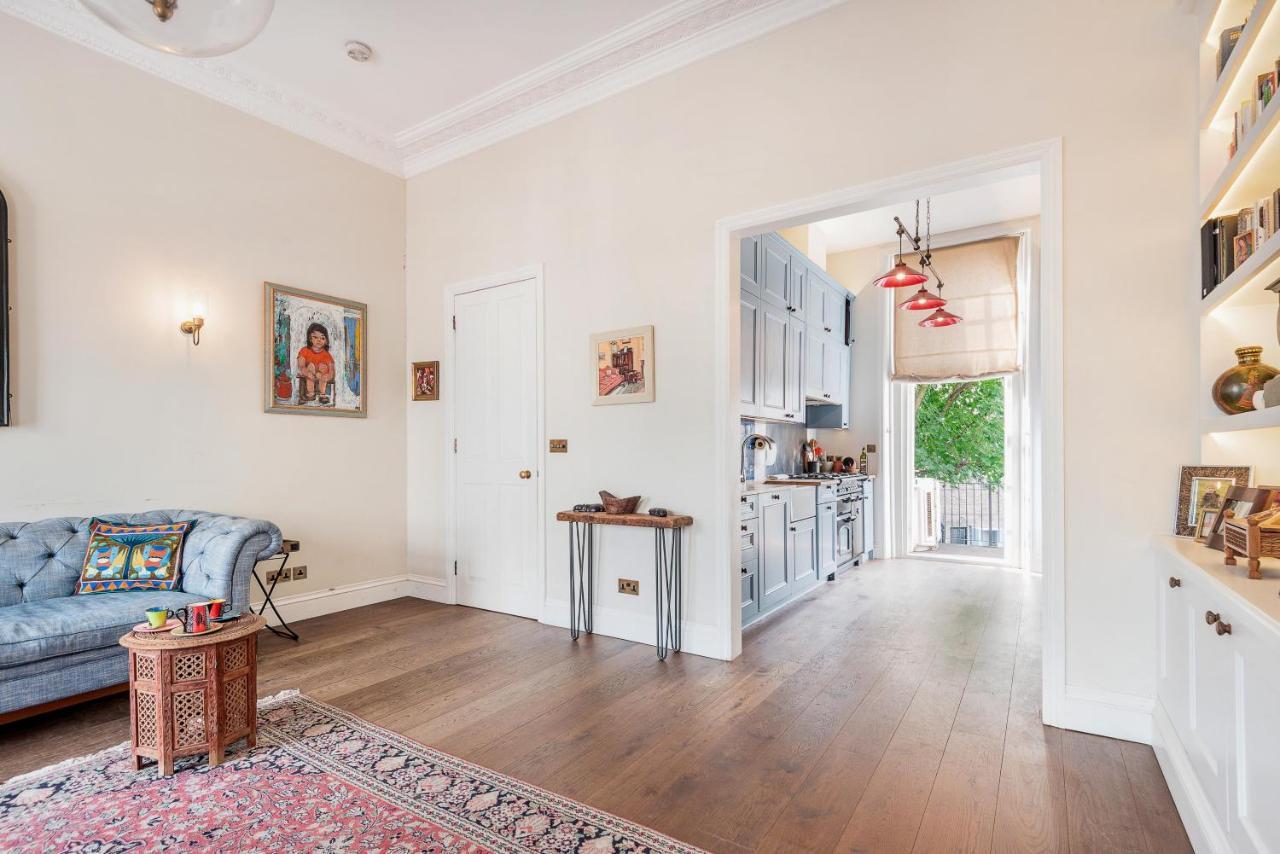 לונדון Charming Pimlico Home Close To The River Thames By Underthedoormat מראה חיצוני תמונה